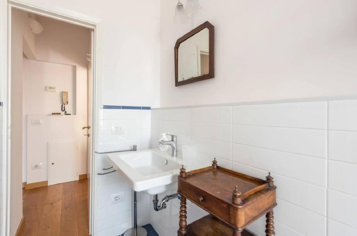 Airy One Bedroom With Terrace Near Palazzo Pitti Флоренция Экстерьер фото