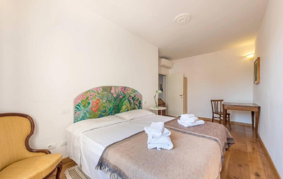 Airy One Bedroom With Terrace Near Palazzo Pitti Флоренция Экстерьер фото